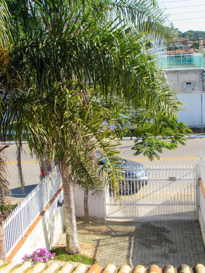 Casa Inteira,Total Privacidade Em Area Nobre, 2 Quadra Do Mar Villa ปิซาร์รัส ภายนอก รูปภาพ